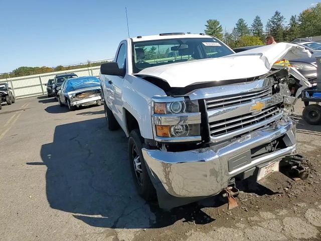 2017 Chevrolet Silverado K2500 Heavy Duty VIN: 1GC0KUEGXHZ211253 Lot: 85934455