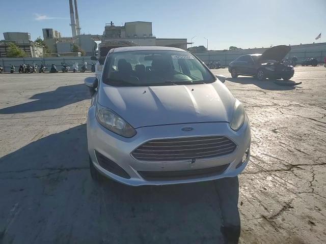 2015 Ford Fiesta VIN: 3FADP4BJXFM160666 Lot: 82572995