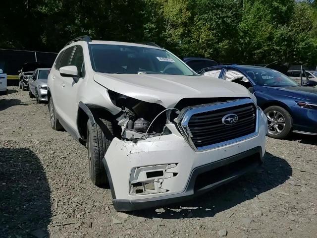 2020 Subaru Ascent Premium VIN: 4S4WMAFD4L3435147 Lot: 82009675