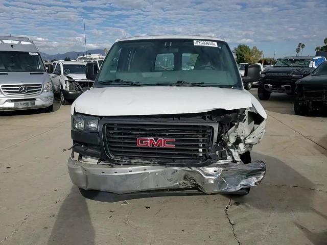 2017 GMC Savana G2500 VIN: 1GTW7AFF6H1903802 Lot: 82003655