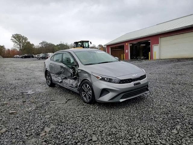 2024 Kia Forte Lx VIN: 3KPF24AD7RE734684 Lot: 89435555