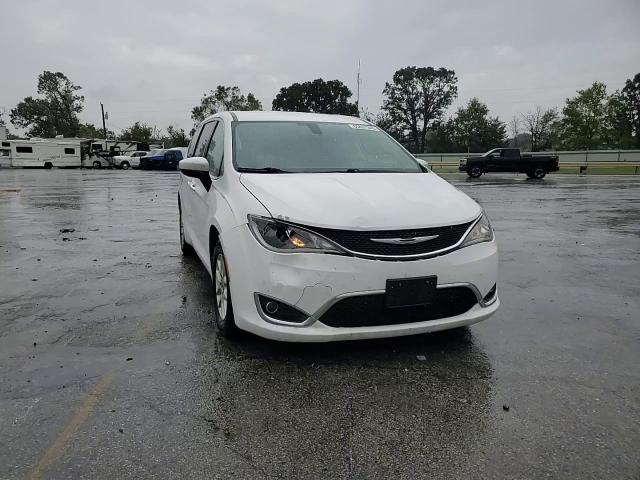 2017 Chrysler Pacifica Touring L VIN: 2C4RC1BG0HR770019 Lot: 85837345