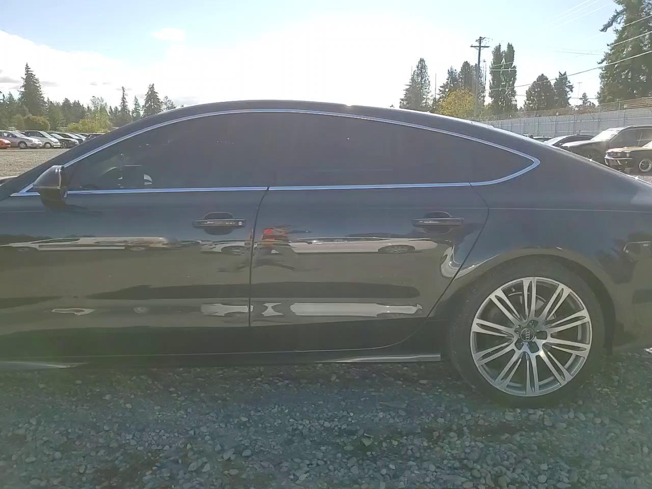 Фото: WAU2GAFC3CN087358