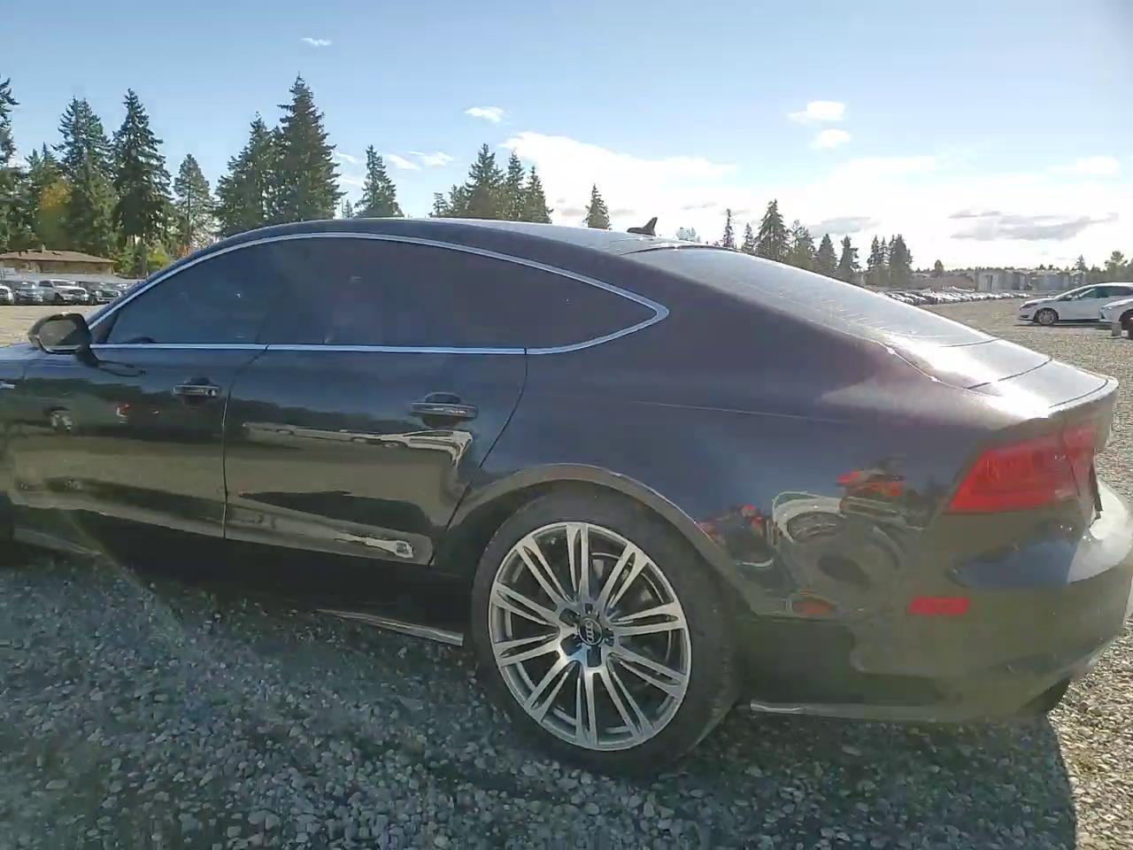 Фото: WAU2GAFC3CN087358