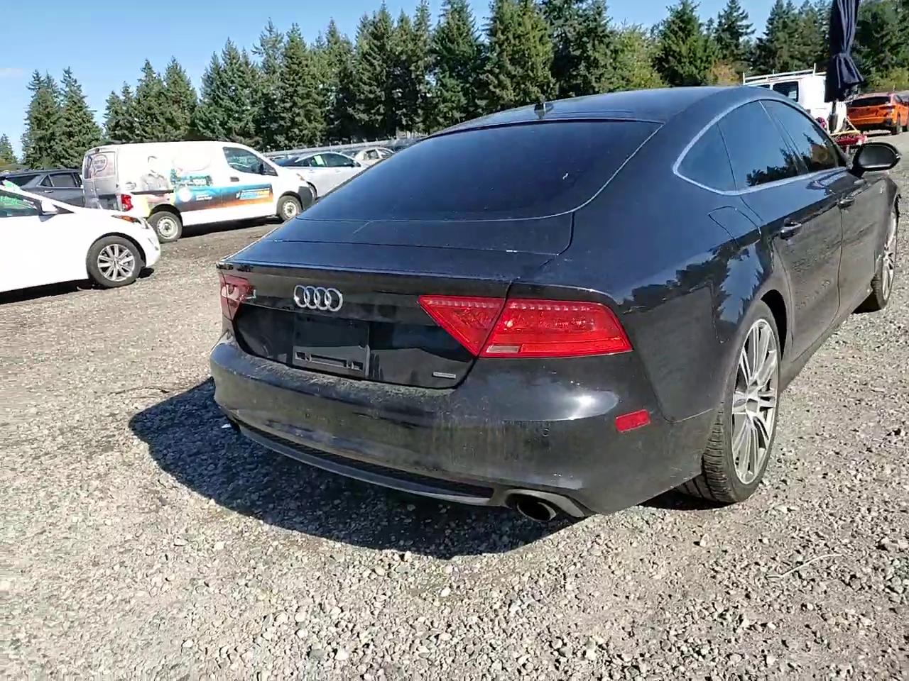 Фото: WAU2GAFC3CN087358