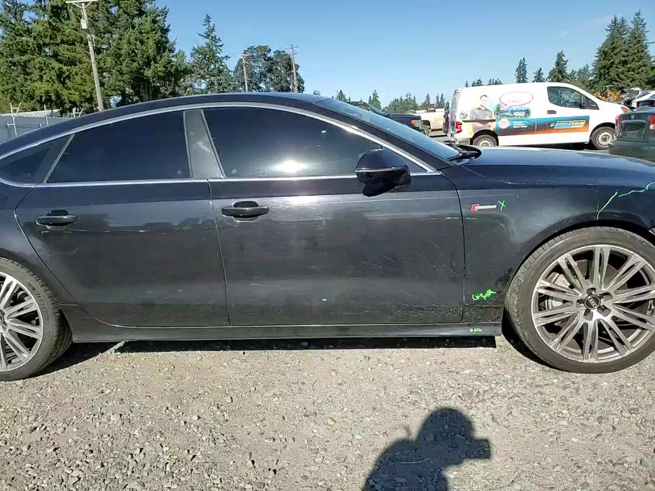 Фото: WAU2GAFC3CN087358