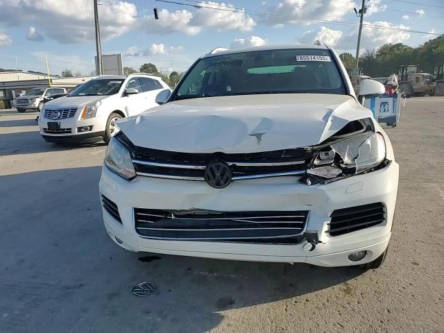 2014 Volkswagen Touareg V6 VIN: WVGEF9BP2ED010575 Lot: 85514155