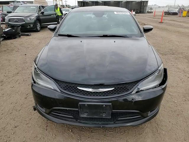 2015 Chrysler 200 S VIN: 1C3CCCBB2FN633989 Lot: 86442825