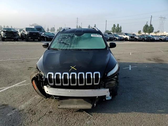 2016 Jeep Cherokee Latitude VIN: 1C4PJLCB5GW355473 Lot: 89992155