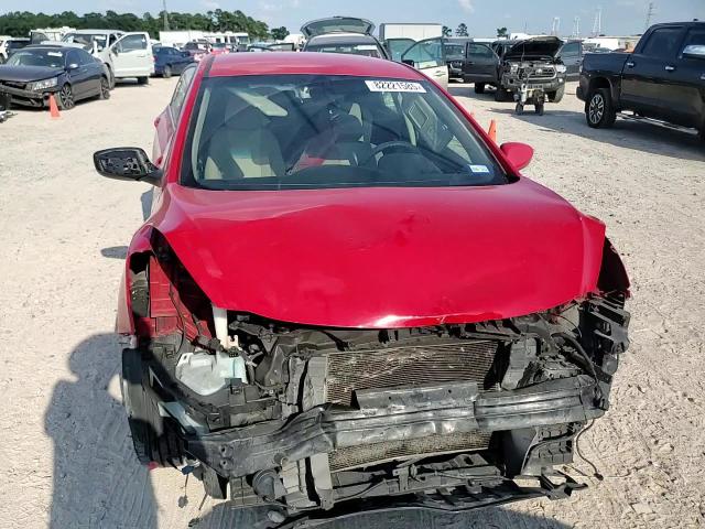 2013 Hyundai Elantra Gt VIN: KMHD35LE2DU052687 Lot: 82221585