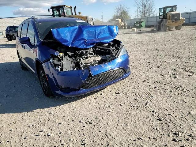 2020 Chrysler Pacifica Touring L VIN: 2C4RC1BG1LR128725 Lot: 90982645