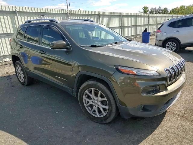 2015 Jeep Cherokee Latitude VIN: 1C4PJMCS9FW551890 Lot: 82387125