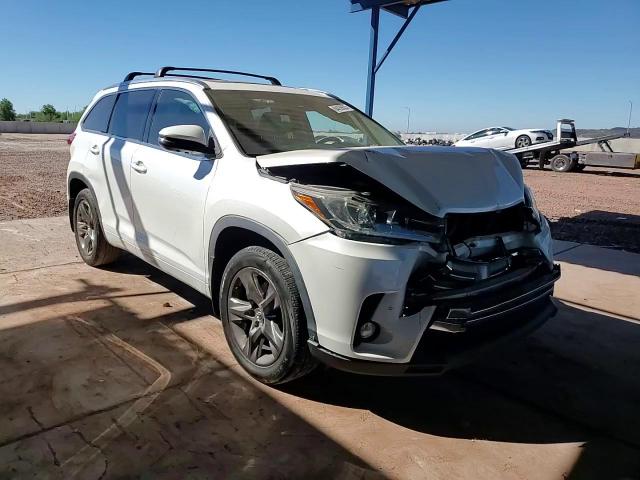2018 Toyota Highlander Limited VIN: 5TDDZRFH8JS853401 Lot: 84439635