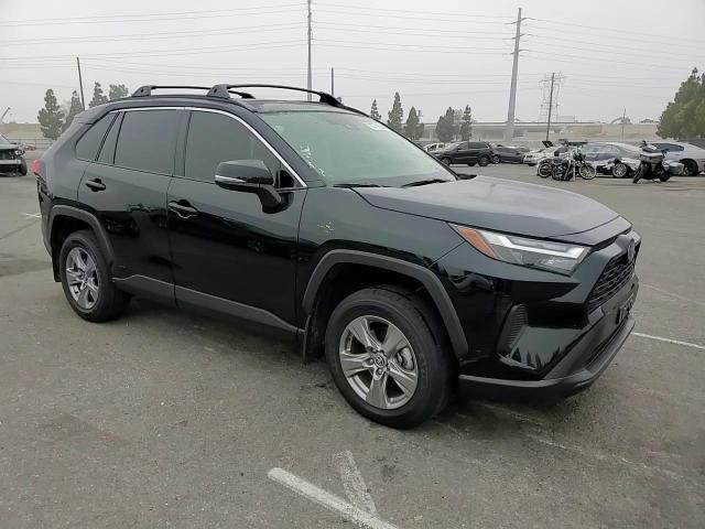 2024 Toyota Rav4 Xle VIN: JTMRWRFV4RD217523 Lot: 85778655