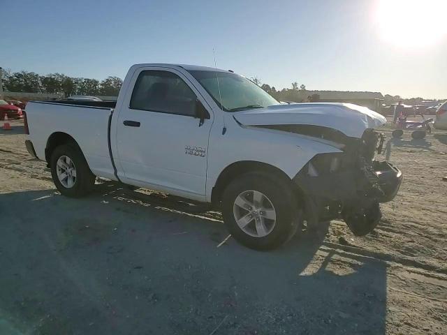 2015 Ram 1500 St VIN: 3C6JR6AG9FG532030 Lot: 82569955