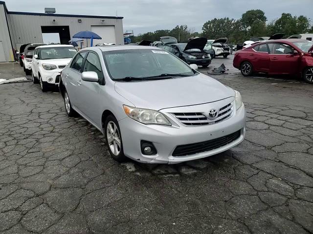 2013 Toyota Corolla Base VIN: 2T1BU4EE9DC069905 Lot: 86081825