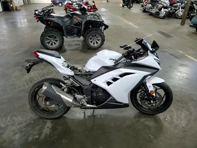 2013 Kawasaki Ex300 A VIN: JKAEX8A14DDA01221 Lot: 87372345