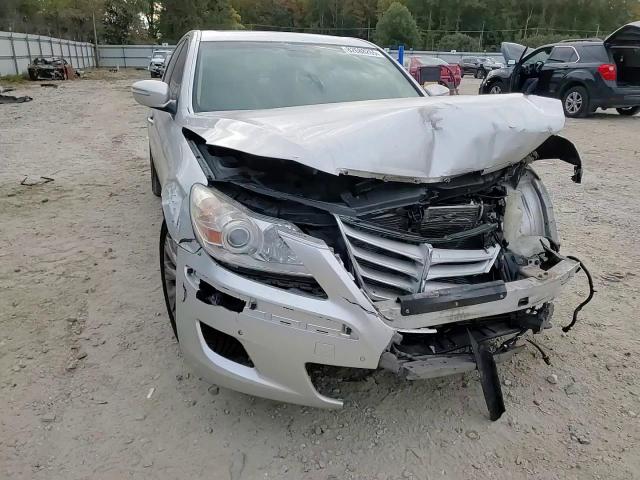 2009 Hyundai Genesis 3.8L VIN: KMHGC46E59U042424 Lot: 82688265