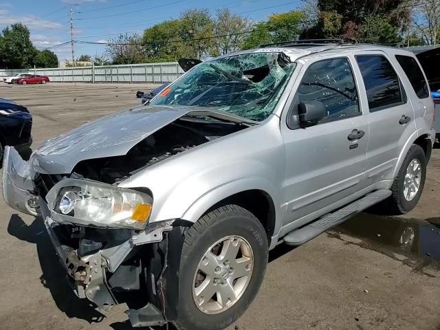 2007 Ford Escape Xlt VIN: 1FMYU03197KB96736 Lot: 82242325
