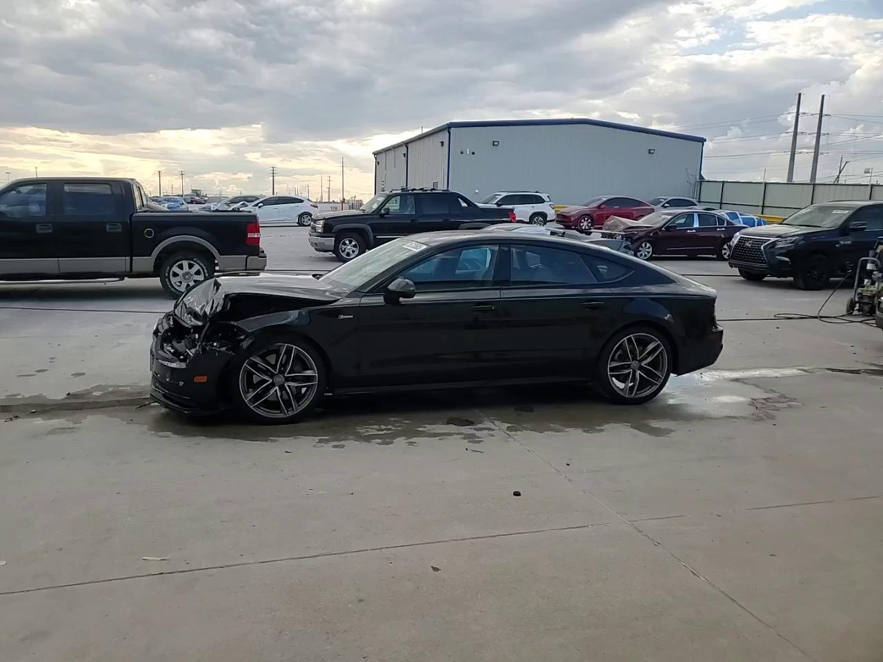 Фото: WAUWGAFC0GN103281