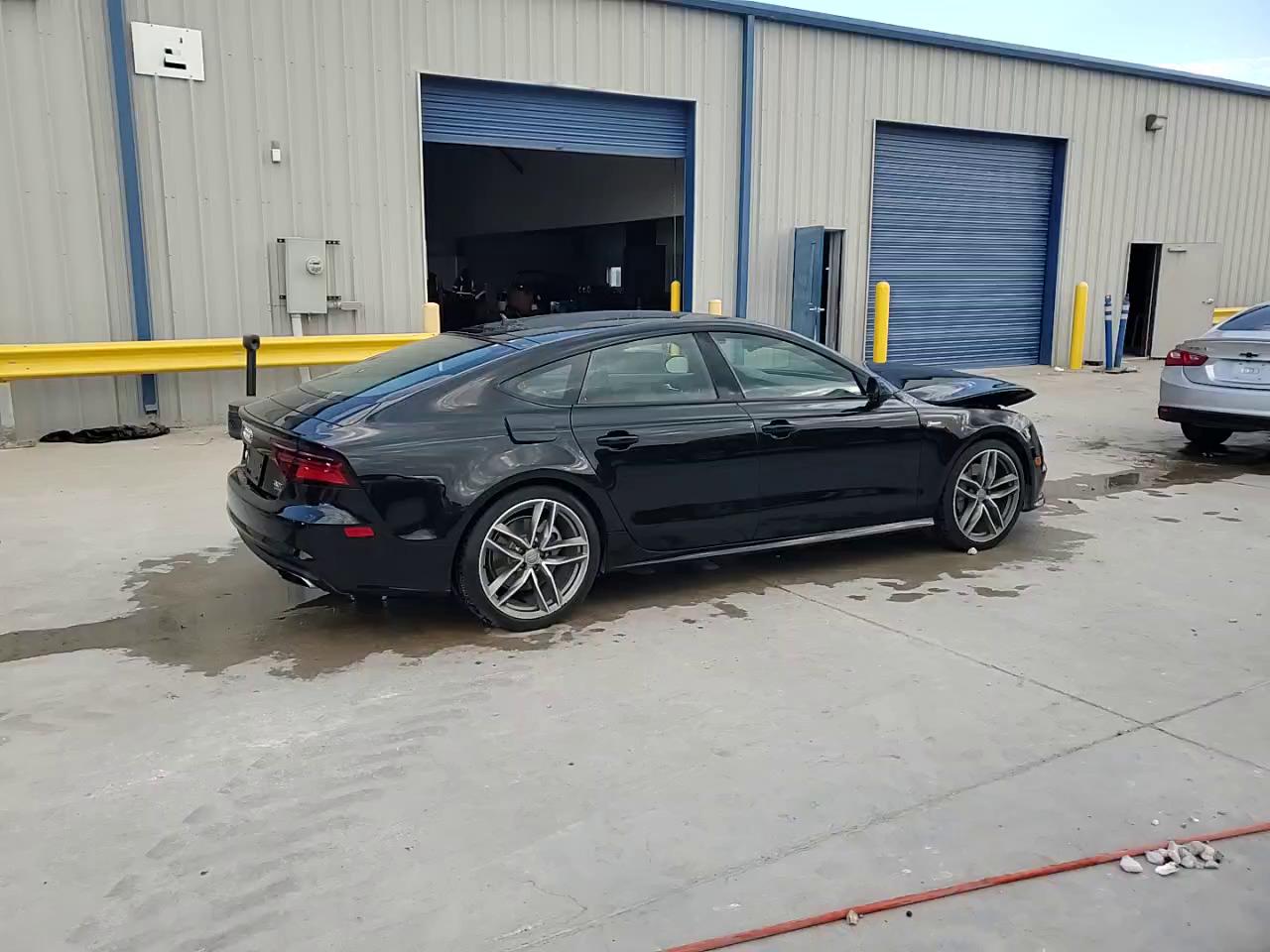 Фото: WAUWGAFC0GN103281