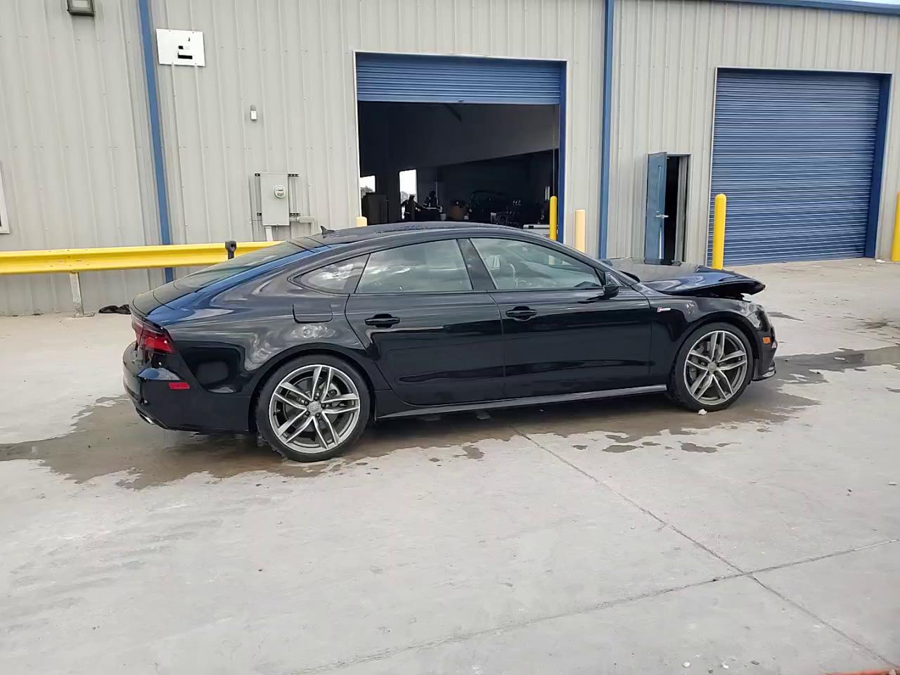 Фото: WAUWGAFC0GN103281