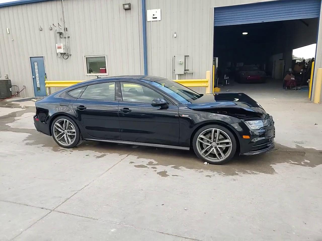 Фото: WAUWGAFC0GN103281