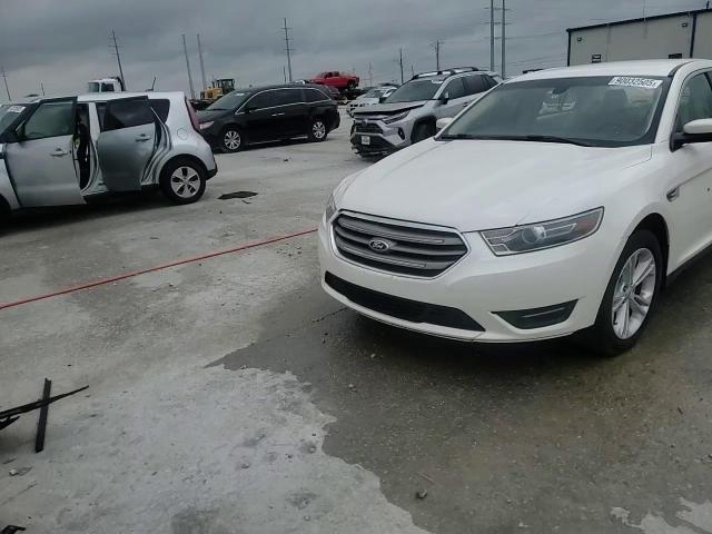 2015 Ford Taurus Sel VIN: 1FAHP2E89FG202060 Lot: 90032505