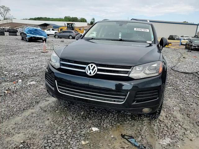 2013 Volkswagen Touareg V6 Tdi VIN: WVGEP9BP3DD001038 Lot: 85542105