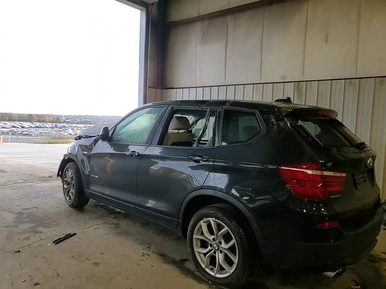 Фото: 5UXWX7C52DL981859