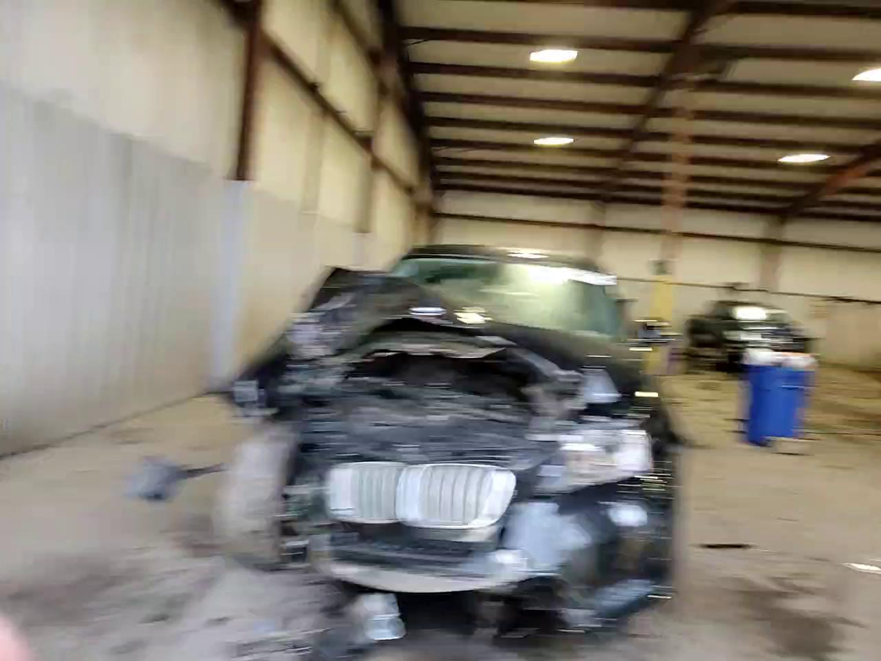 Фото: 5UXWX7C52DL981859