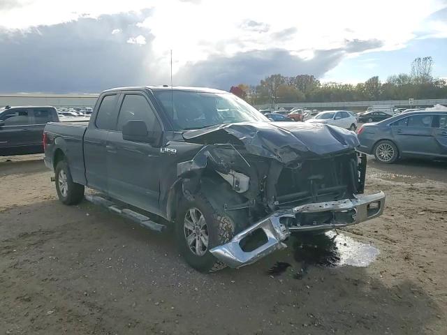 2015 Ford F150 Super Cab VIN: 1FTFX1EFXFFB02047 Lot: 82695225
