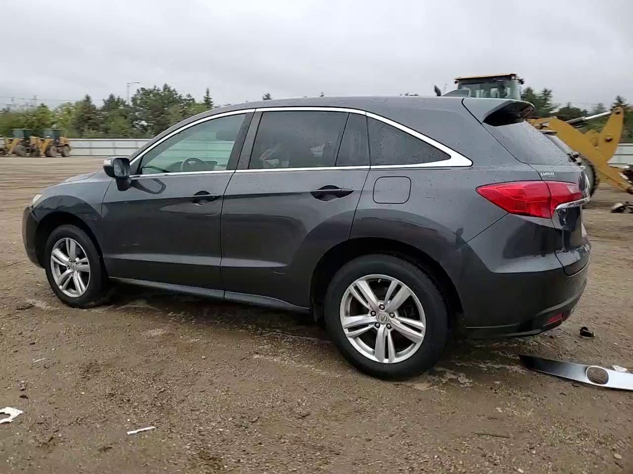 Фото: 5J8TB4H52DL005561