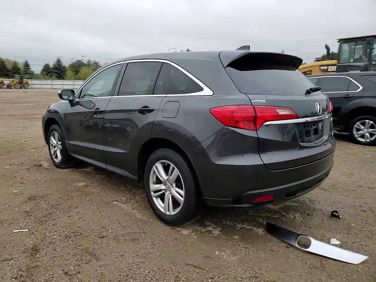 Фото: 5J8TB4H52DL005561