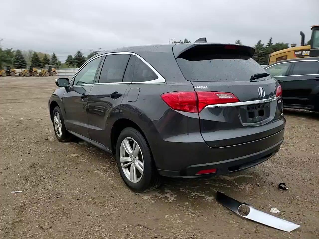 Фото: 5J8TB4H52DL005561