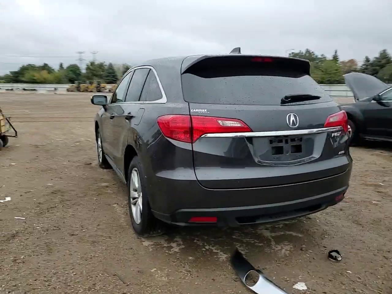 Фото: 5J8TB4H52DL005561