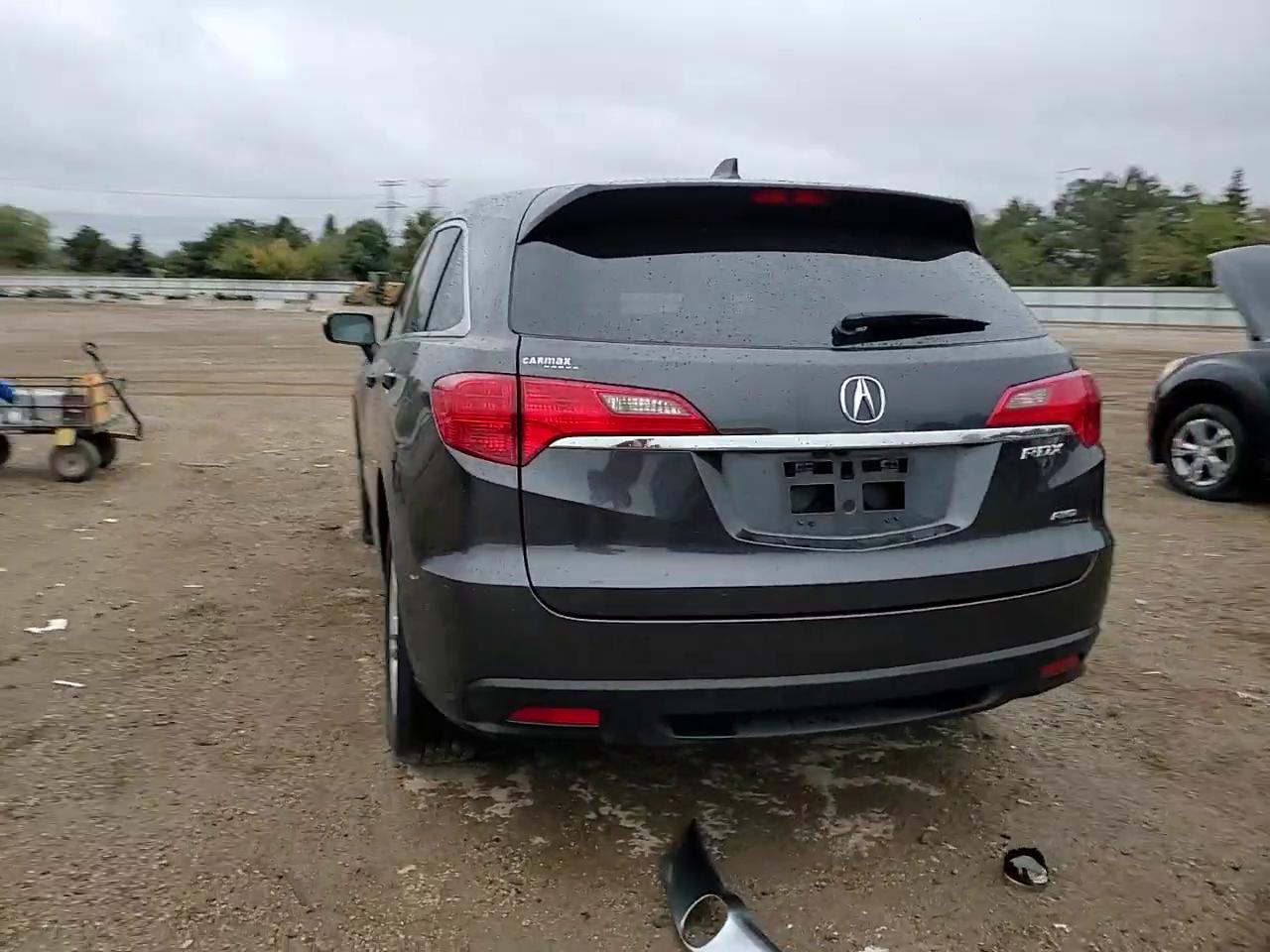 Фото: 5J8TB4H52DL005561