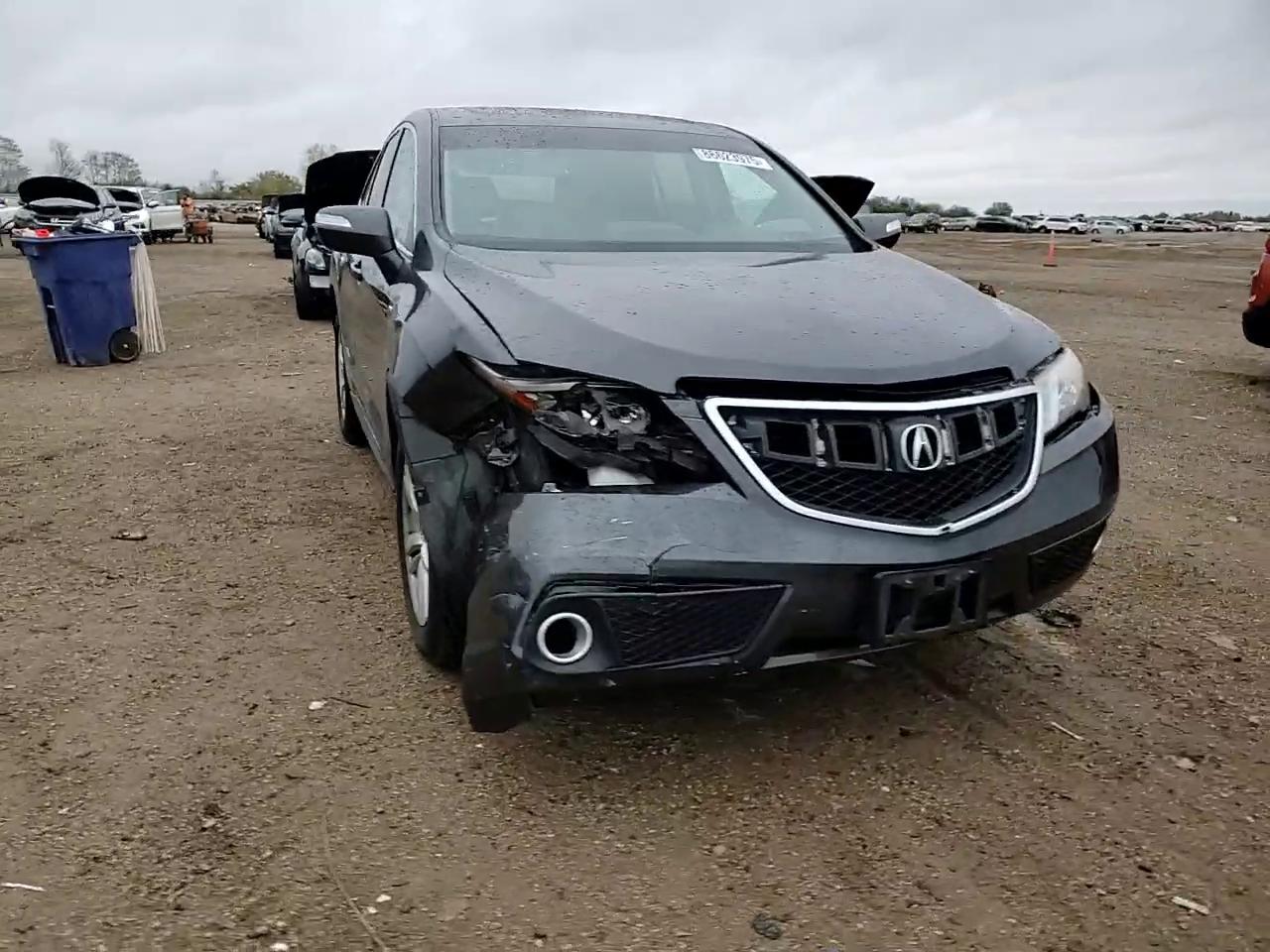 Фото: 5J8TB4H52DL005561