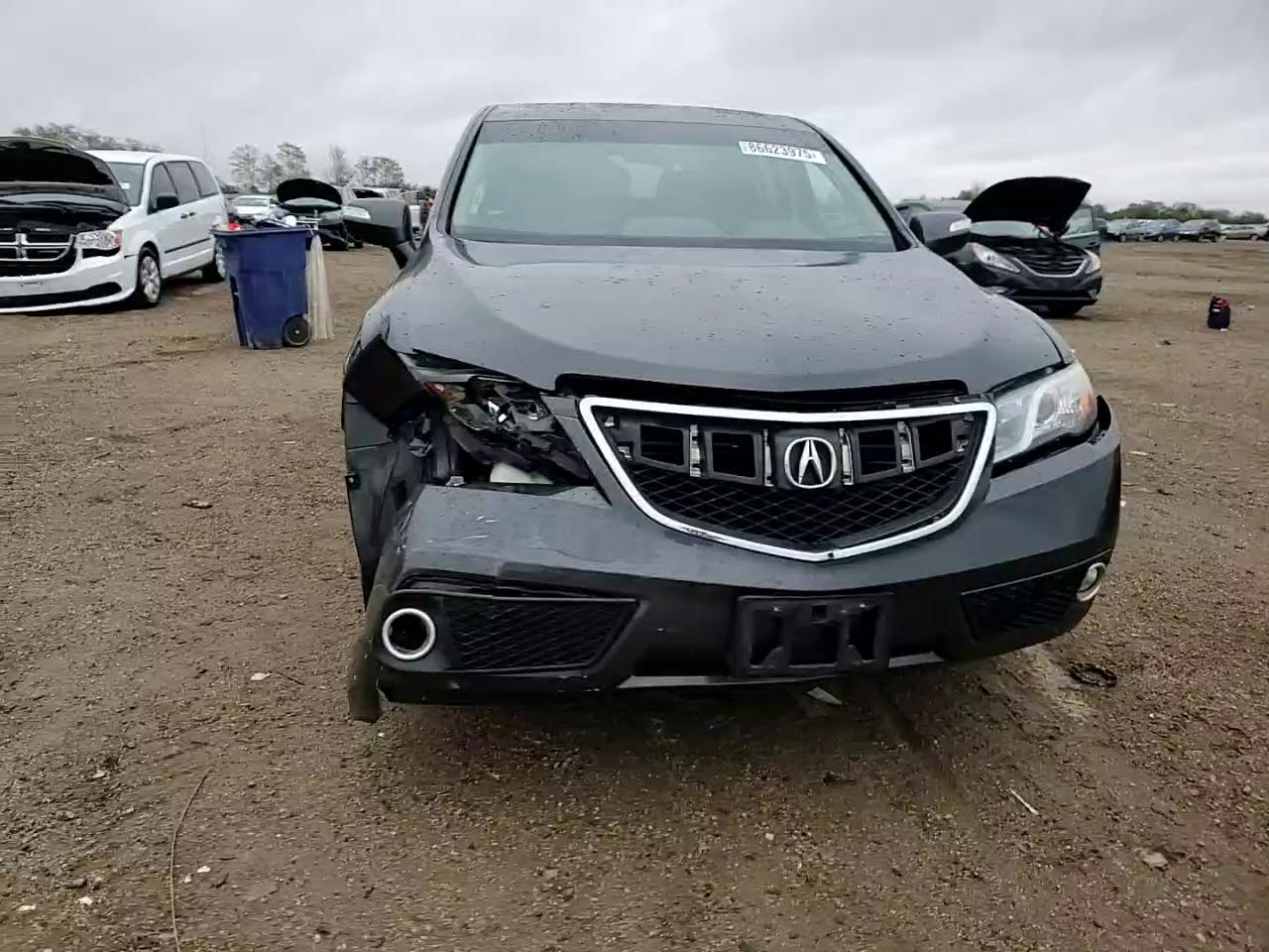 Фото: 5J8TB4H52DL005561