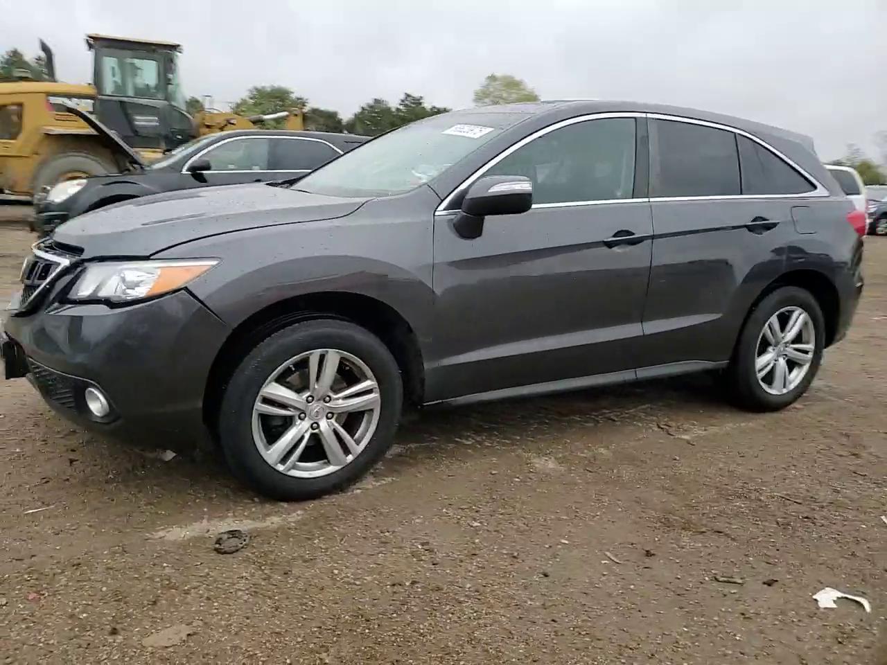 Фото: 5J8TB4H52DL005561