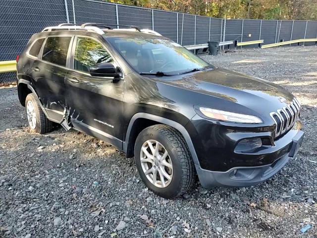 2014 Jeep Cherokee Latitude VIN: 1C4PJMCS1EW114318 Lot: 82636305