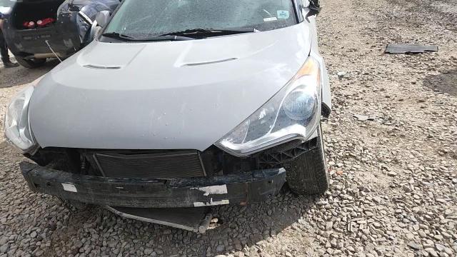 2013 Hyundai Veloster VIN: KMHTC6AD9DU128207 Lot: 85136075