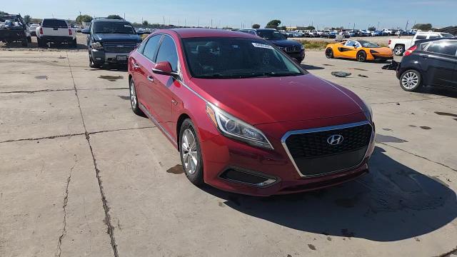 2016 Hyundai Sonata Hybrid VIN: KMHE24L15GA028033 Lot: 84905485
