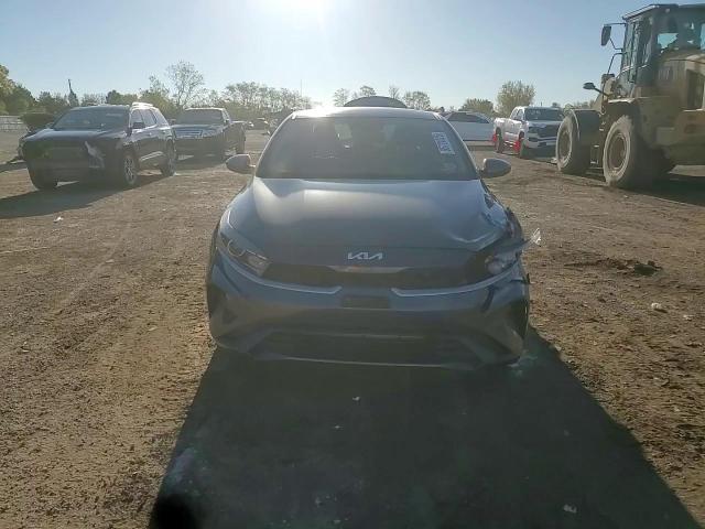 2023 Kia Forte Lx VIN: 3KPF24AD0PE572748 Lot: 85724025