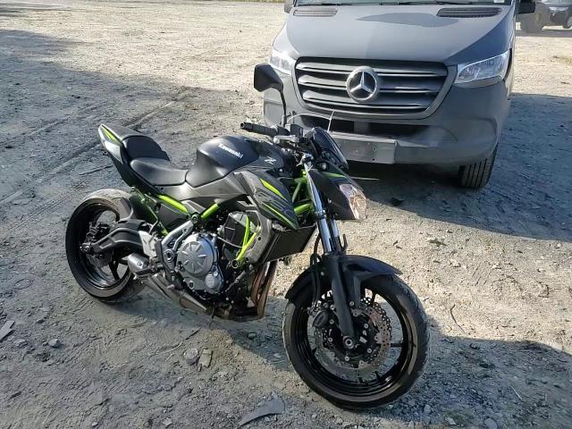 2019 Kawasaki Er650 G VIN: JKAEREG16KDA03078 Lot: 81912595