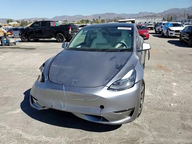 2024 Tesla Model Y VIN: 7SAYGDEE1RA322400 Lot: 87285495