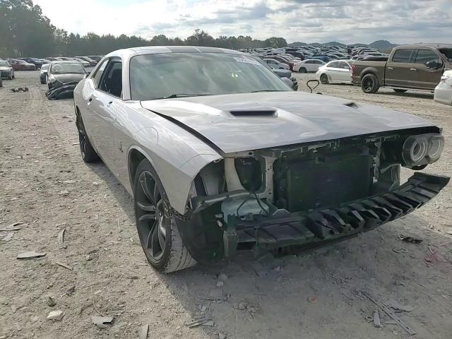 2016 Dodge Challenger R/T VIN: 2C3CDZBT8GH232613 Lot: 85820415