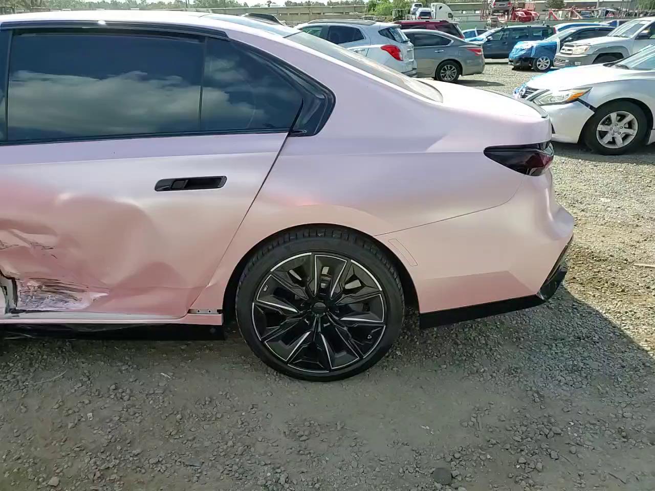 Фото: WBA33EJ01RCT01532