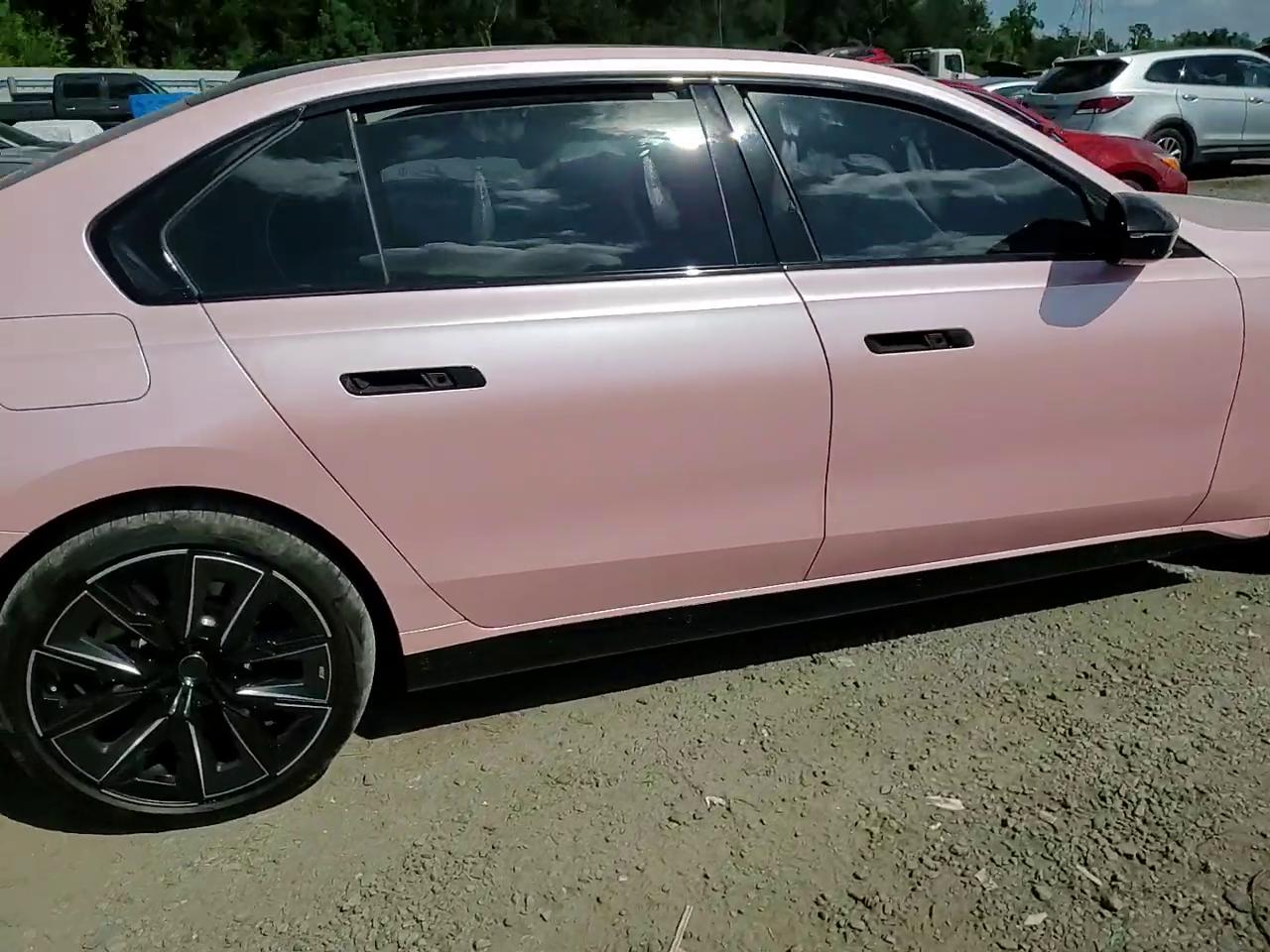 Фото: WBA33EJ01RCT01532