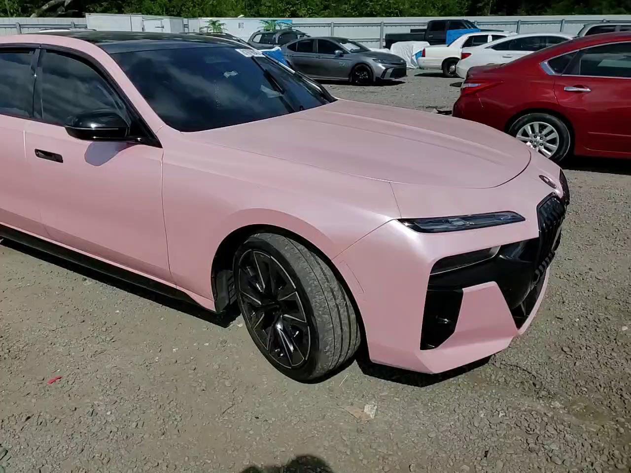 Фото: WBA33EJ01RCT01532